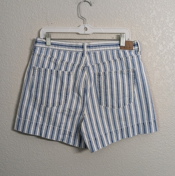 American Eagle Jean Mom Shorts Blue White Striped High Rise Y2K Casual Retro 12 - Picture 2 of 9